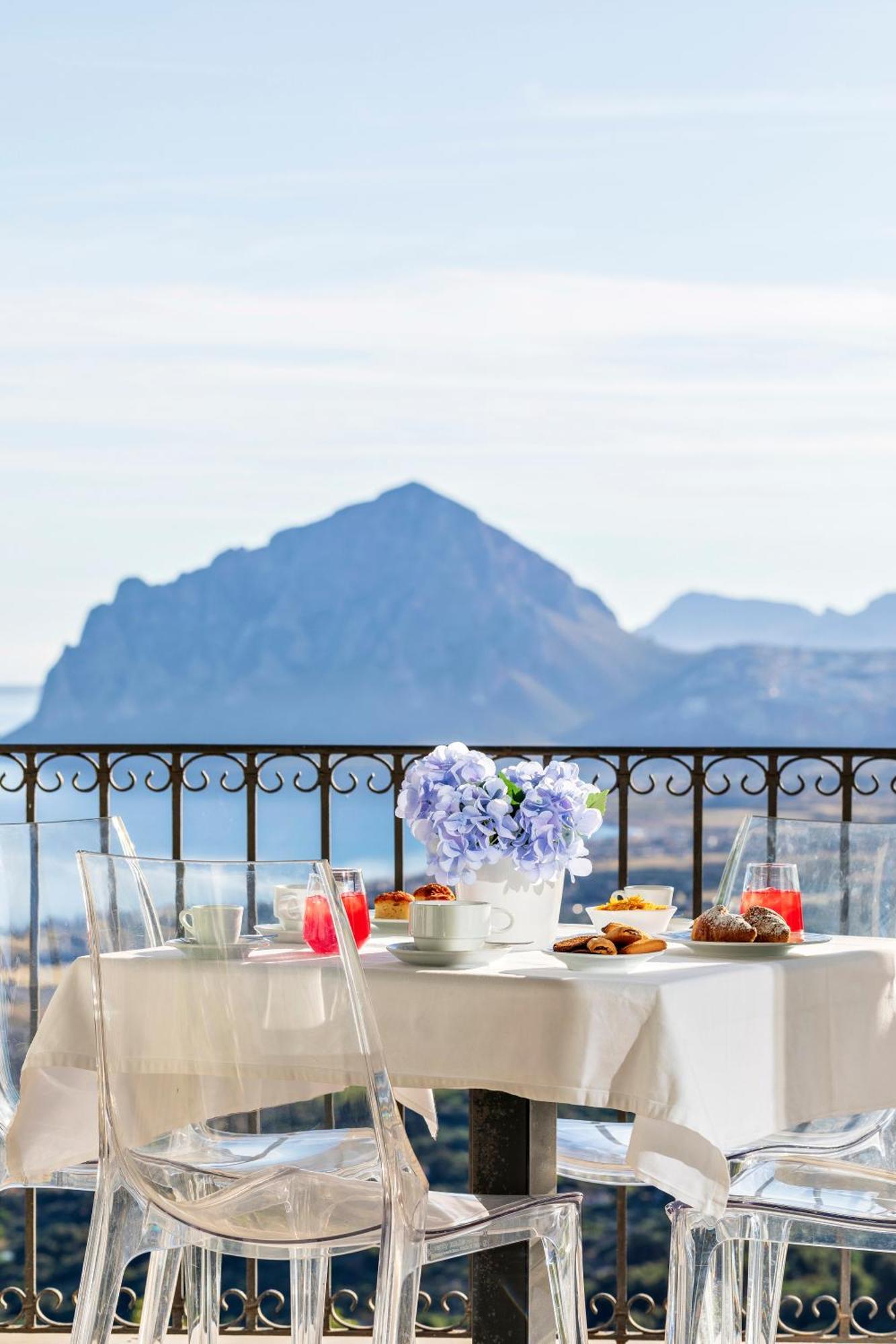 Hotel Venere Di Erice Resort & Spa 발더라이스 외부 사진